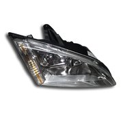 ФАРА ПЕРЕДНЯЯ ПРАВАЯ (БЕЗ ЧЕРНОЙ ОТДЕЛКИ) FORD FOCUS II (05-08)