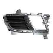 ОБОДОК НА НАКЛАДКУ ПРОТИВОТУМАННОЙ ФАРЫ ПРАВЫЙ MAZDA 6 (GG) (02-07)