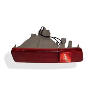 ОТРАЖАТЕЛЬ ЗАДНЕГО БАМПЕРА ПРАВЫЙ MITSUBISHI OUTLANDER (CU) (03-08)