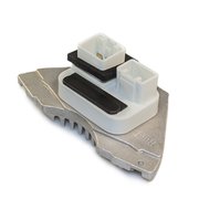 БЛОК УПРАВЛЕНИЯ ВЕНТИЛЯТОРОМ VOLVO S60 (00-09), S80 (98-06), V70 (01-06), XC70 CROSS COUNTRY (00-06)